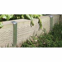 14220 - steel edging stake in-situ3